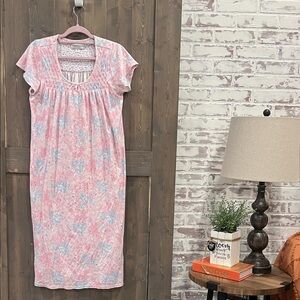 Miss Elaine Pink and Blue Petites Nightgown